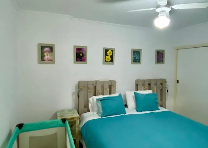 Casa Elena 칸델라리아